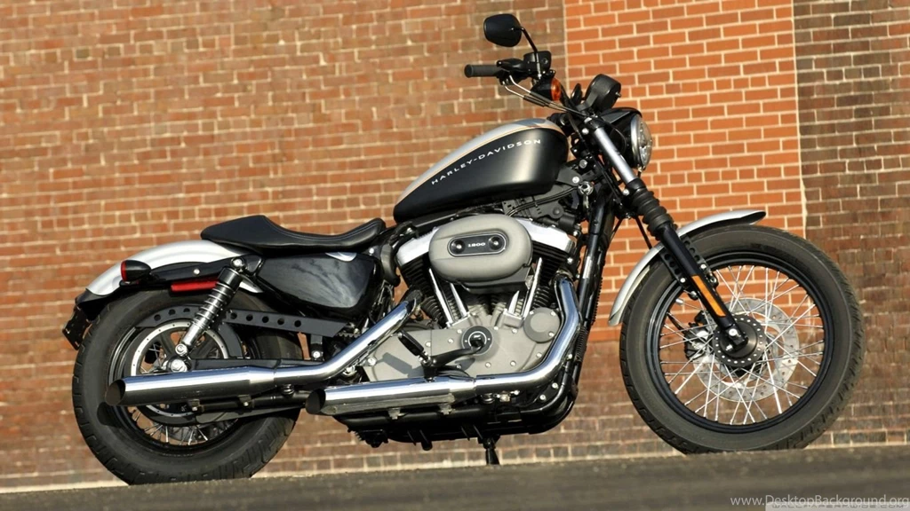 Harley Davidson Motorcycle 22 HD Desktop Wallpapers : Widescreen ...