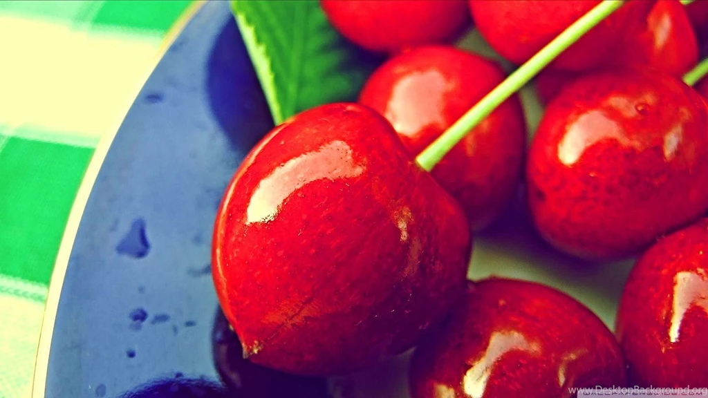 Cherries 2 Wallpapers 1920×1080