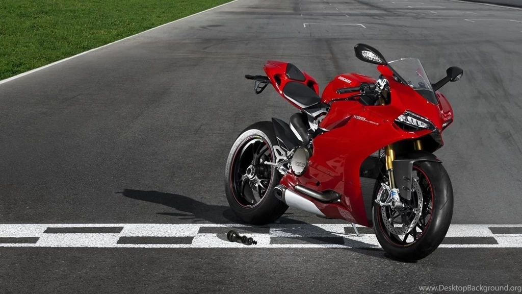 Ducati 899 Panigale 1280x720 Wallpaper.jpg