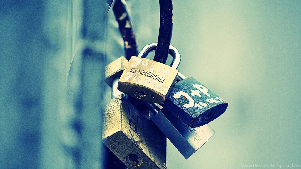 Download Wallpapers 1920x1080 Lock, Bunch, Metal, Memory Full HD ...
