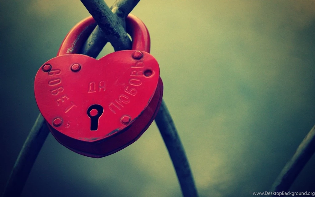 Heart Shaped Lock Wallpapers