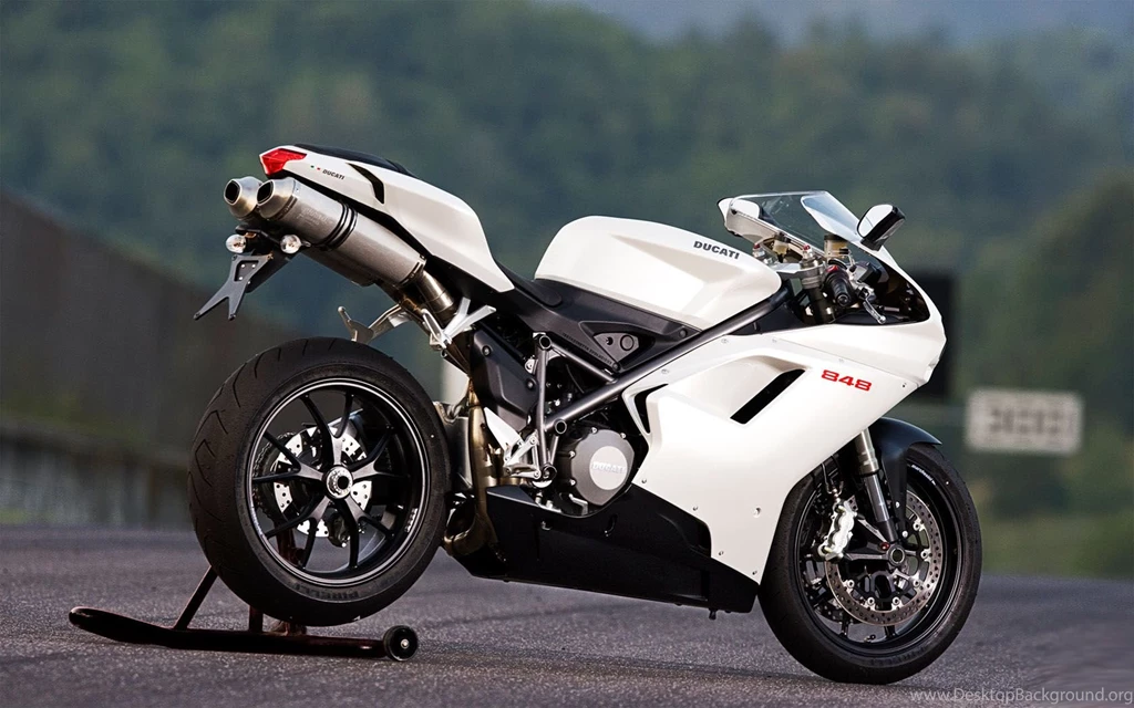 2015 Ducati Bike Wallpapers