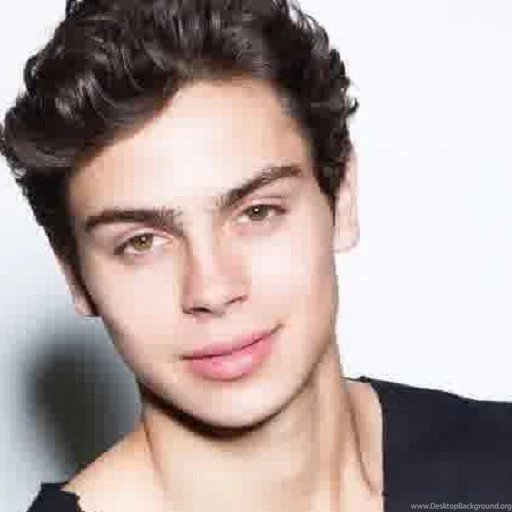 Jake T. Austin Hd Wallpapers Free Android Application Createapk.com