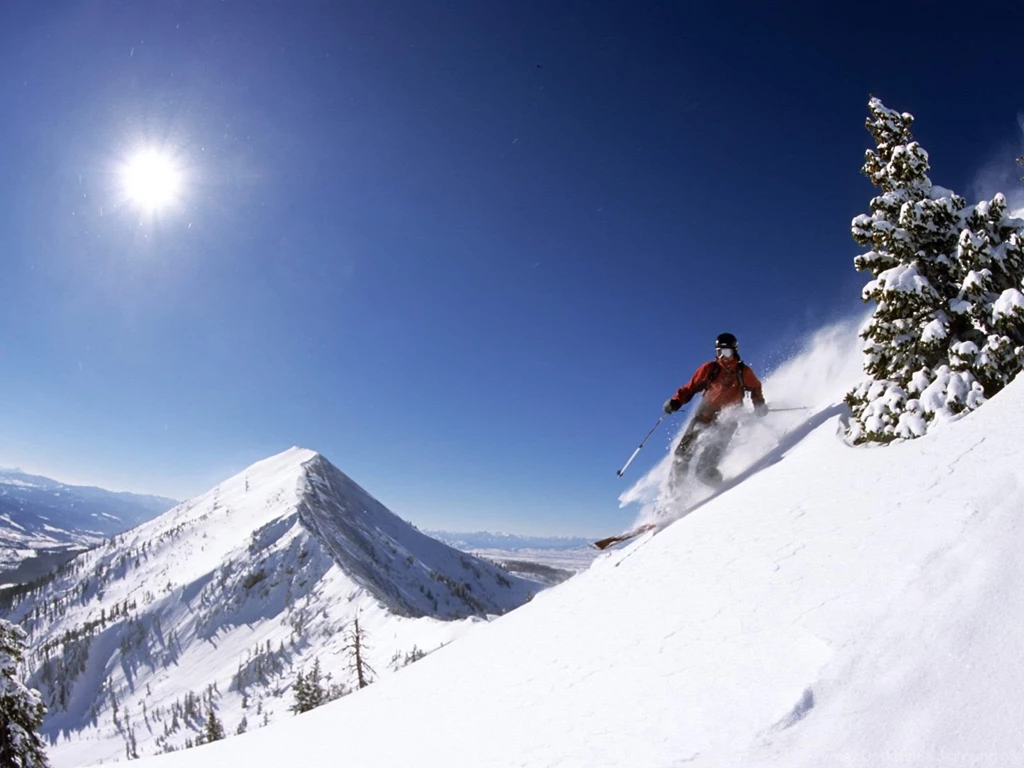 Skiing Wallpapers   652475