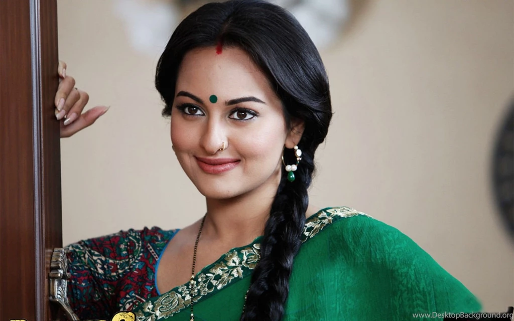 Indian Actress Sonakshi Sinha Hd Wallpapers
