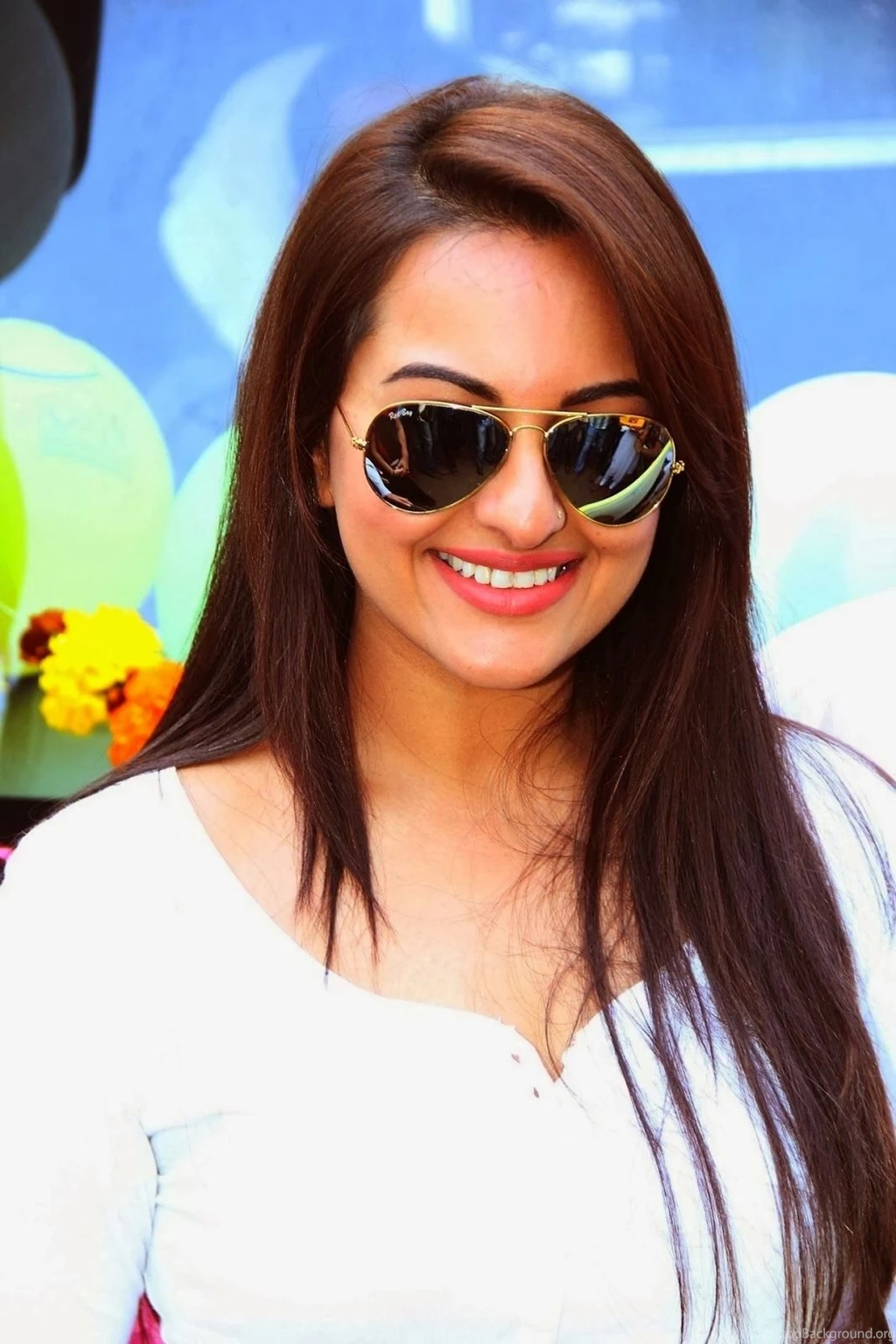 Sonakshi Sinha Wallpapers Collection