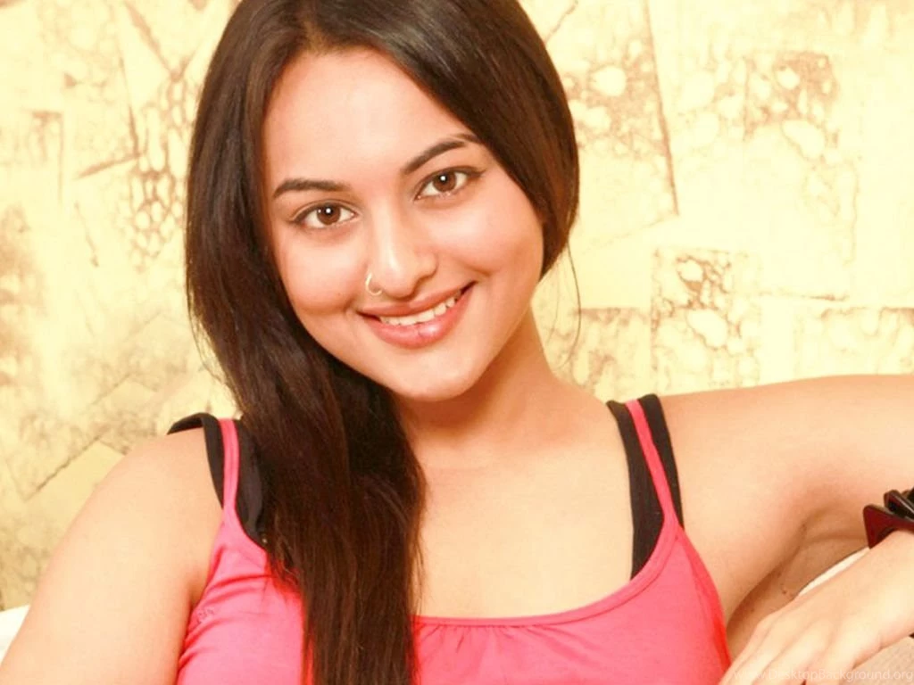 Sonakshi Sinha HD Wallpapers