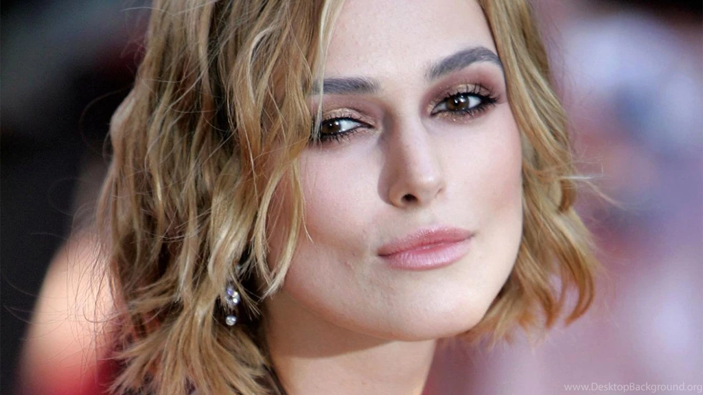 Hot Keira Knightley Image HD 1366x768