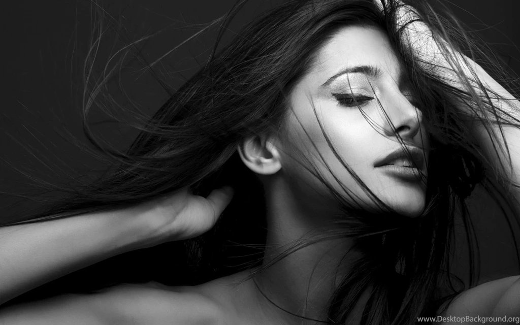 Nargis Fakhri Wallpapers High Resolution And Quality Download