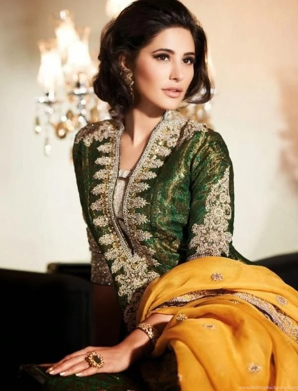 Nargis Fakhri 2014 Hd Hot Wallpapers Free Download ~ Unique Wallpapers