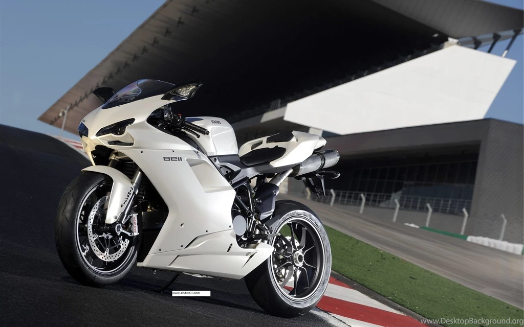 Latest Heavy Bikes HD Wallpapers