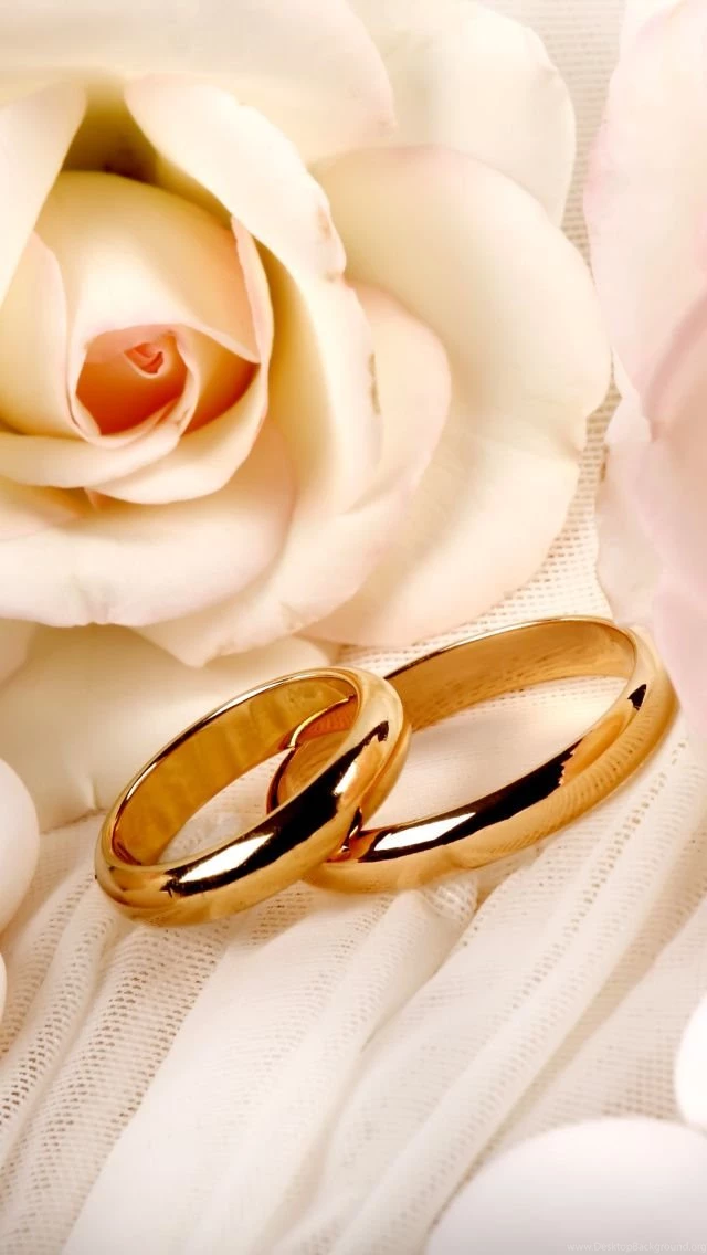 Ring Wallpapers For iPhone 5