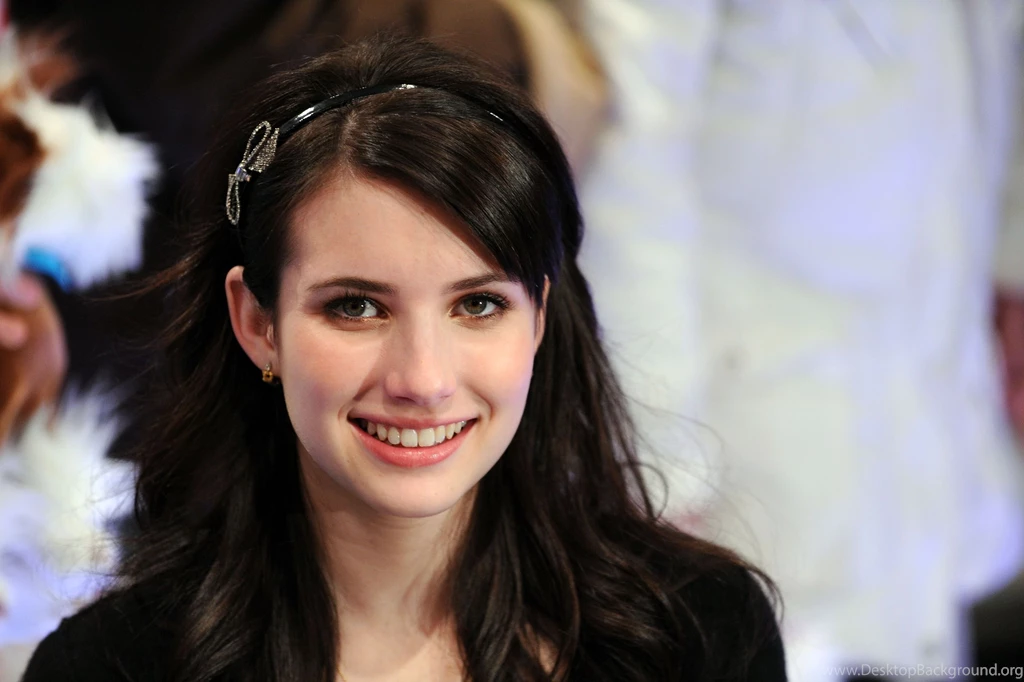 Emma Roberts HD Wallpapers