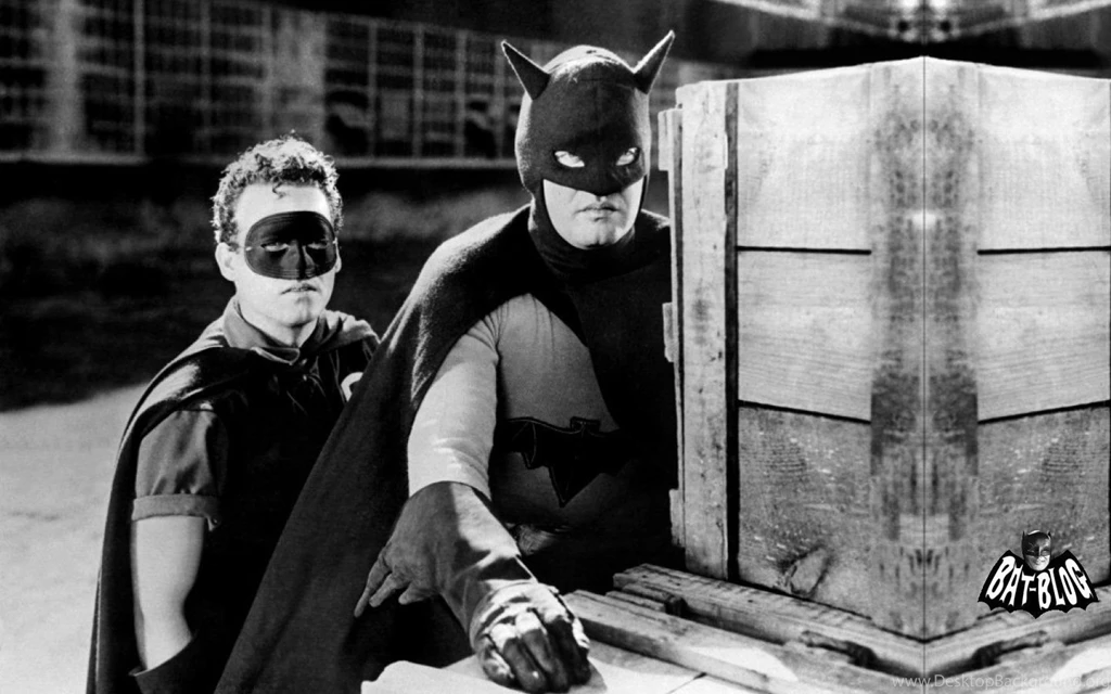 Wallpapers Pictures Photos: Black White Batman Pictures