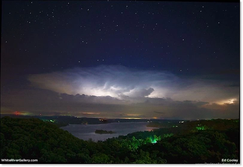 Werkaiconta: Thunderstorm Wallpapers