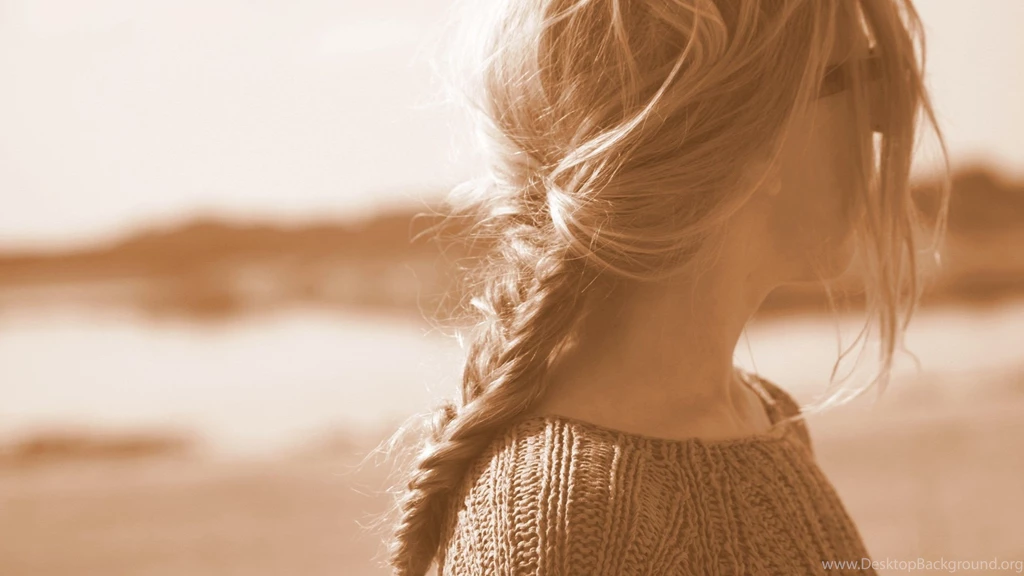 2560x1440 Long Hair Girl Wallpapers