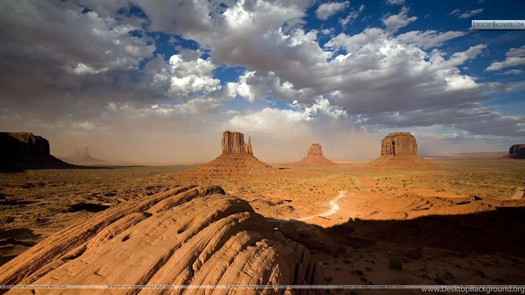 A Westbound BNSF Train, Needles, CA Wallpapers