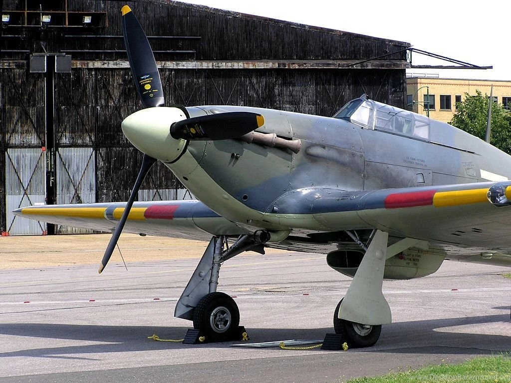 Free Hawker WW2 And Post War Fighter Bomber Aircraft Wallpapers
