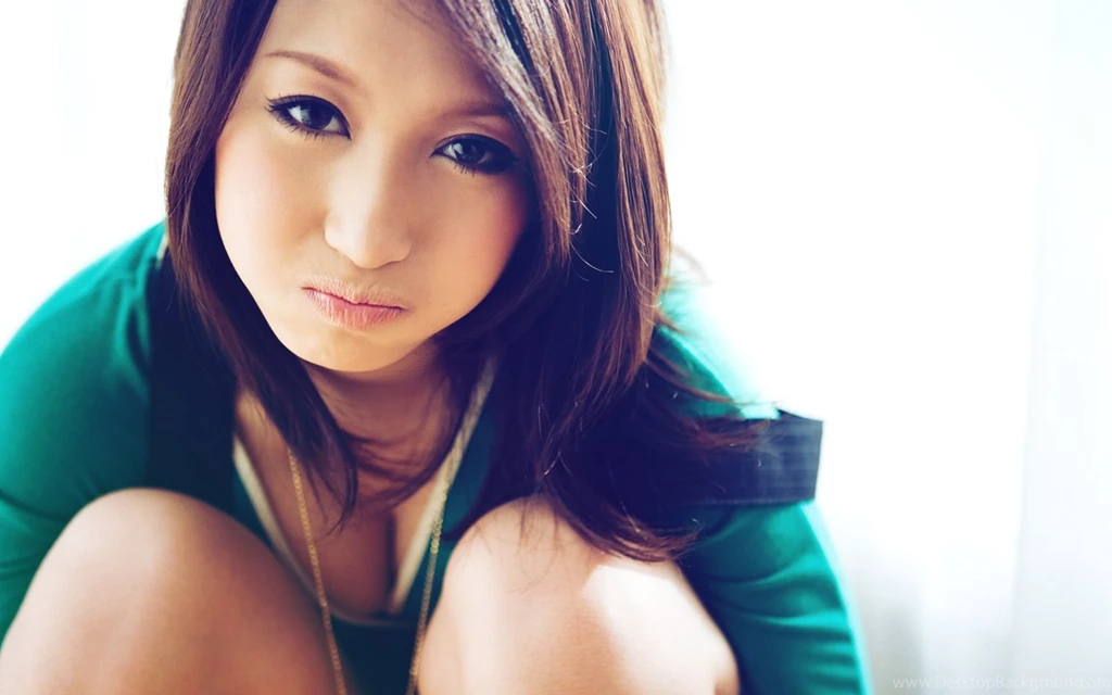High Resolution Girls Wallpapers HD.jpg