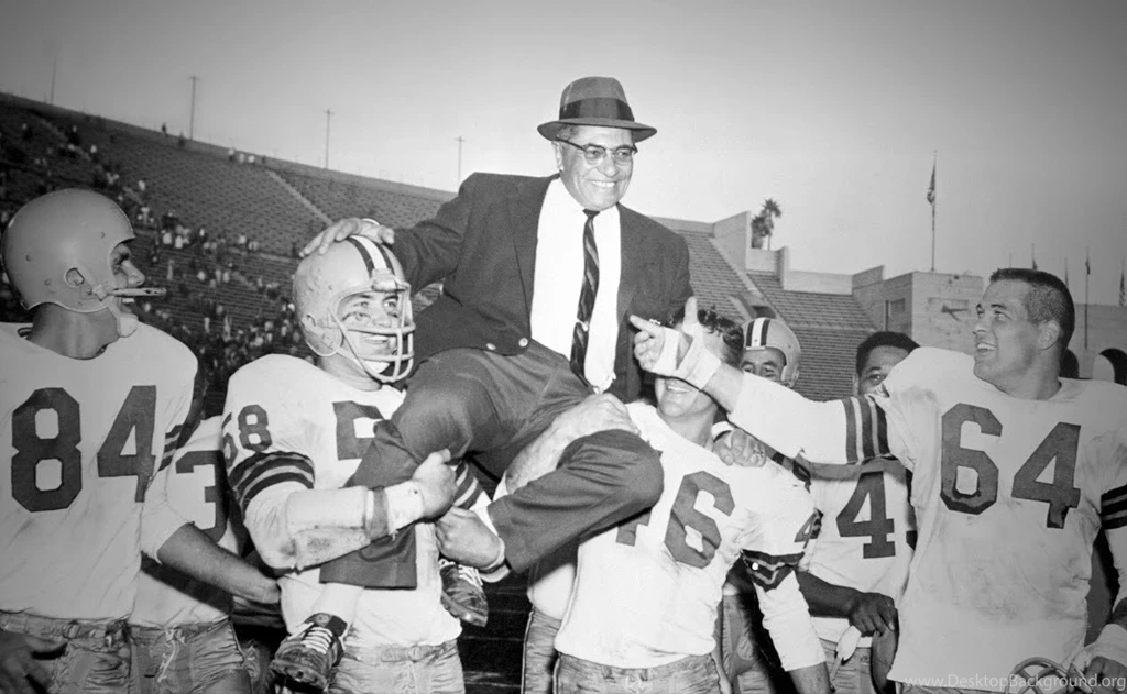 A Mans Finest Hour Vince Lombardi Quotes. QuotesGram