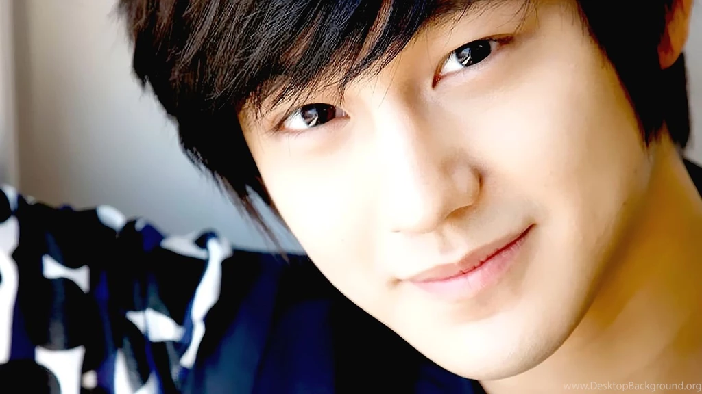 Myprom15e✪: [Wallpaper] Kim Bum