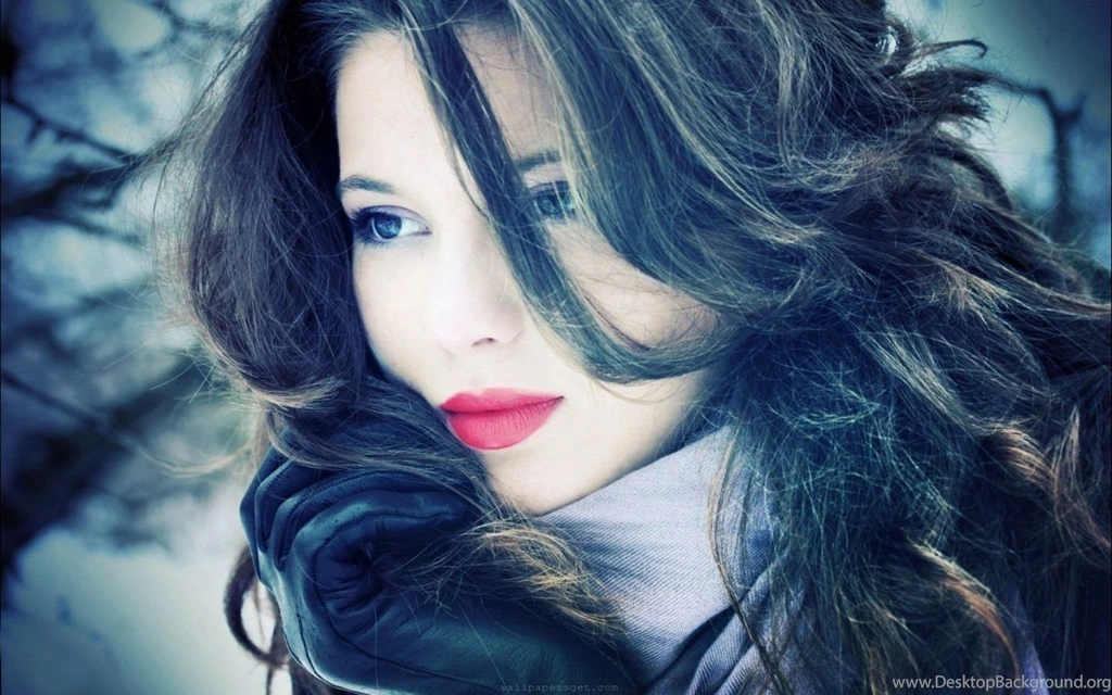 Girls HD Wallpapers