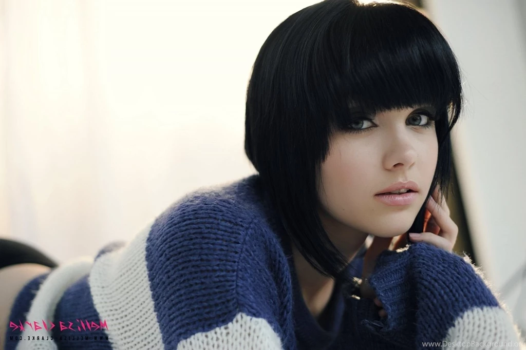 Cute Girl Awesome Wallpapers 27B