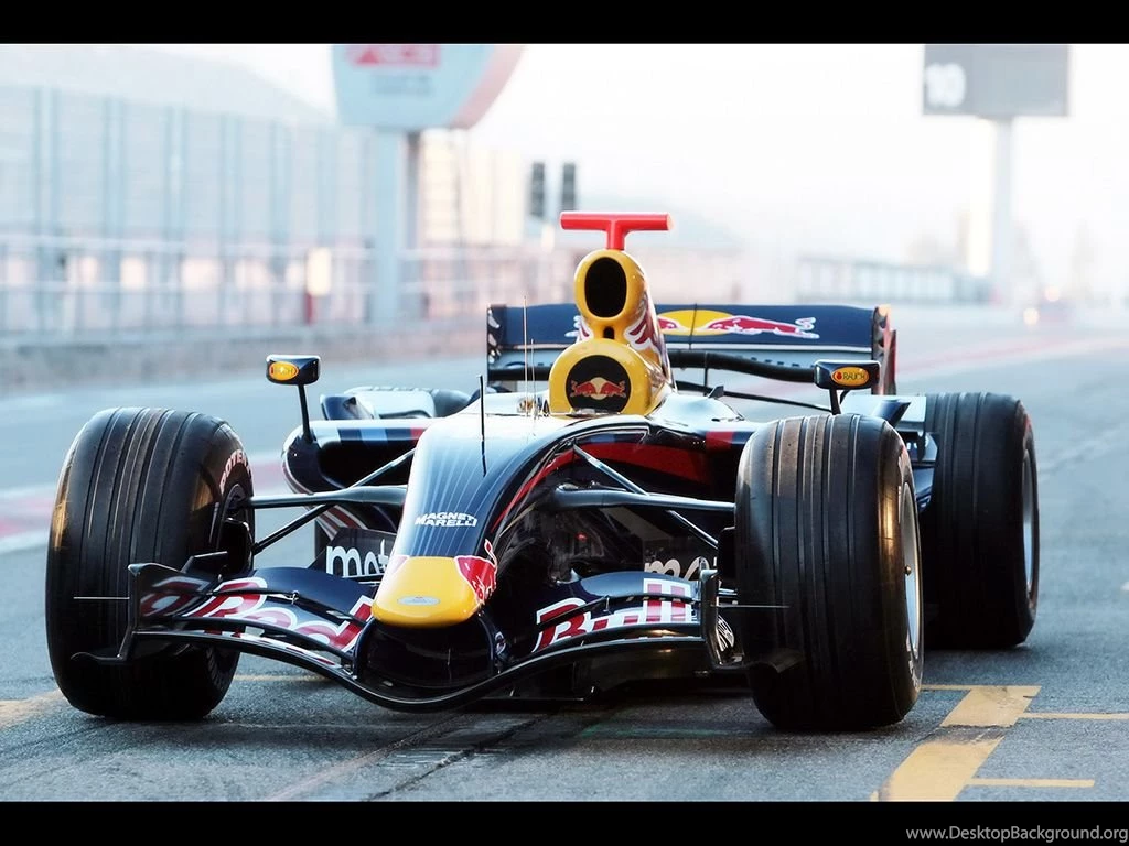 2007 Red Bull RB3 F1   Track Front Angle   1024x768   Wallpapers