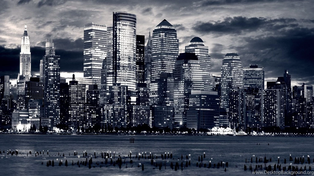 Manhattan Panorama In Black And White