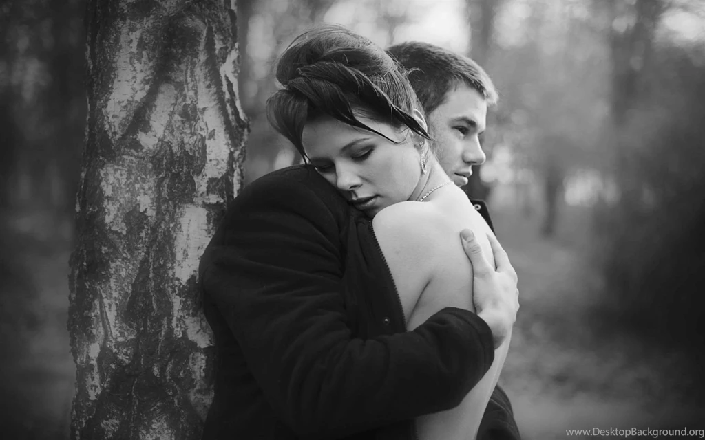 Cute Couple Hug Desktop Wallpapers Full HD