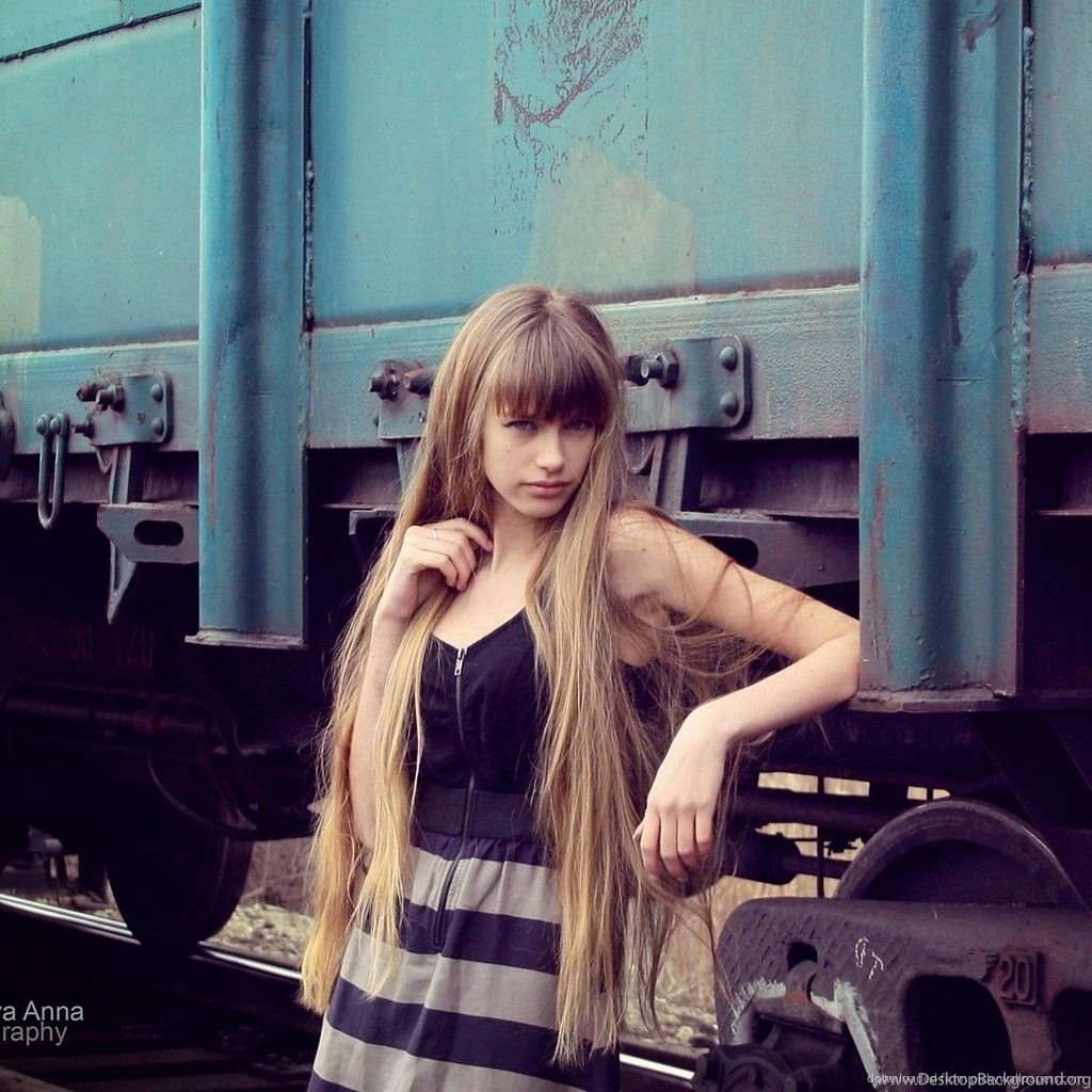 Download Russian Girl Near The Train Wallpapers For IPad