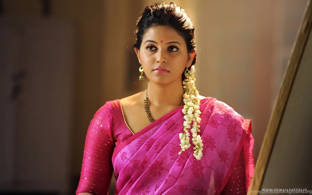 Tamil Actress Anjali Wallpapers