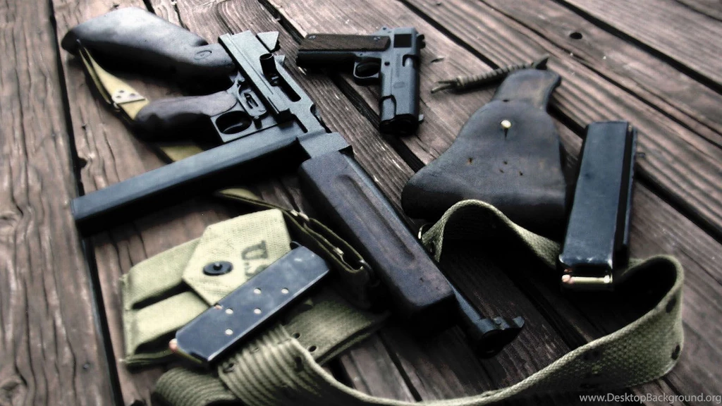 15 Submachine Gun HD Wallpapers