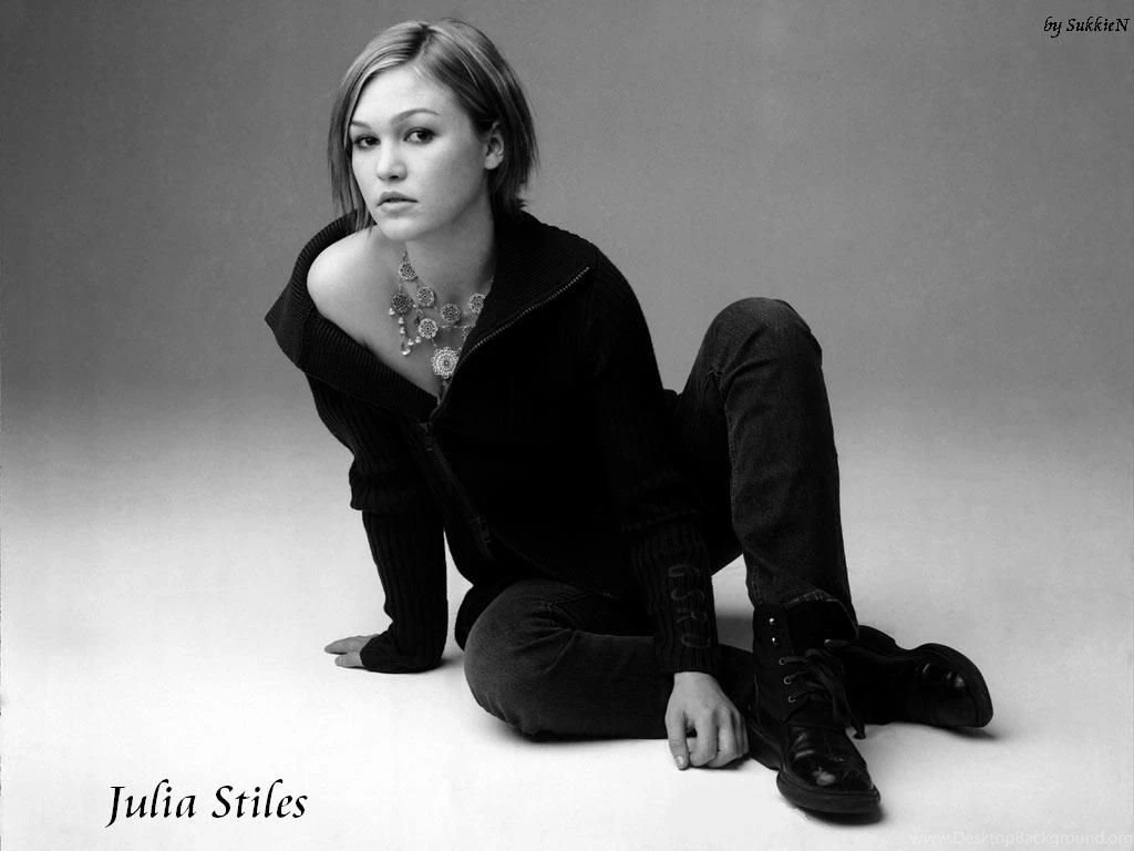 Julia Stiles Julia Stiles Wallpapers (205855) Fanpop