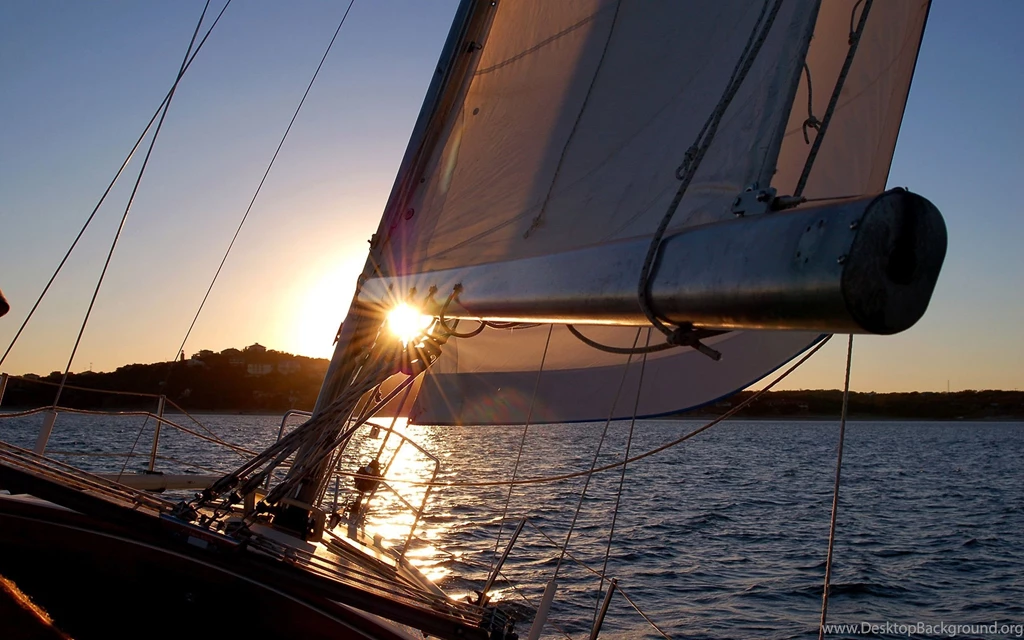 Top Sailing Backgrounds