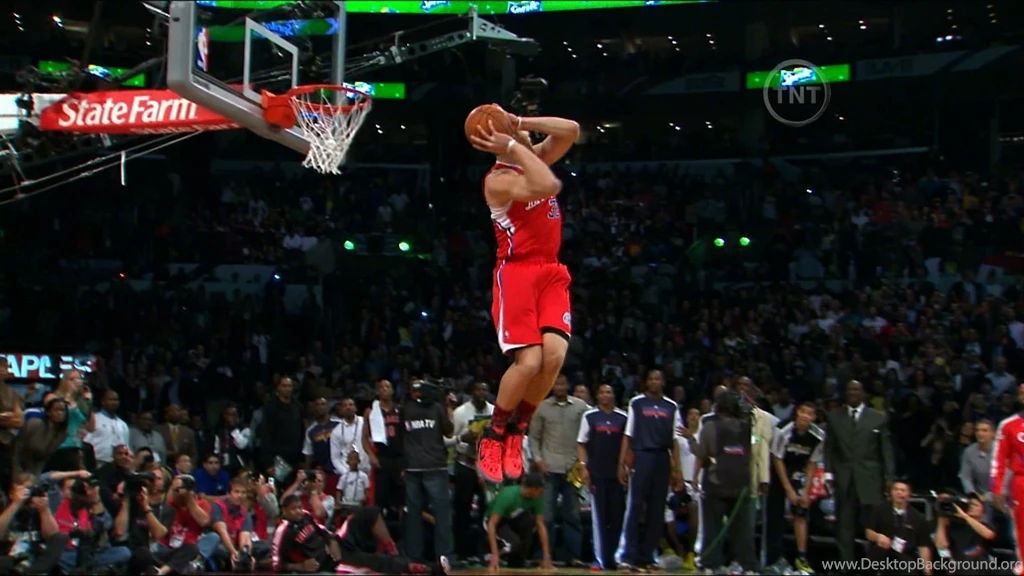Blake Griffin 2 handed 360