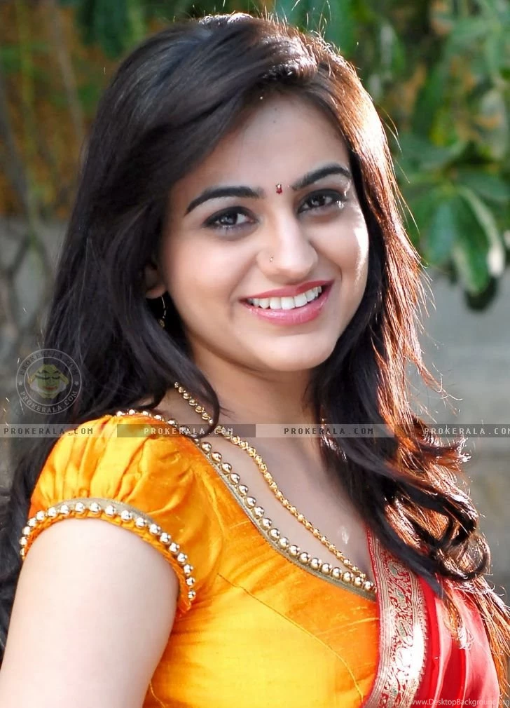 Download Shatruvu Heroine Aksha Wallpapers