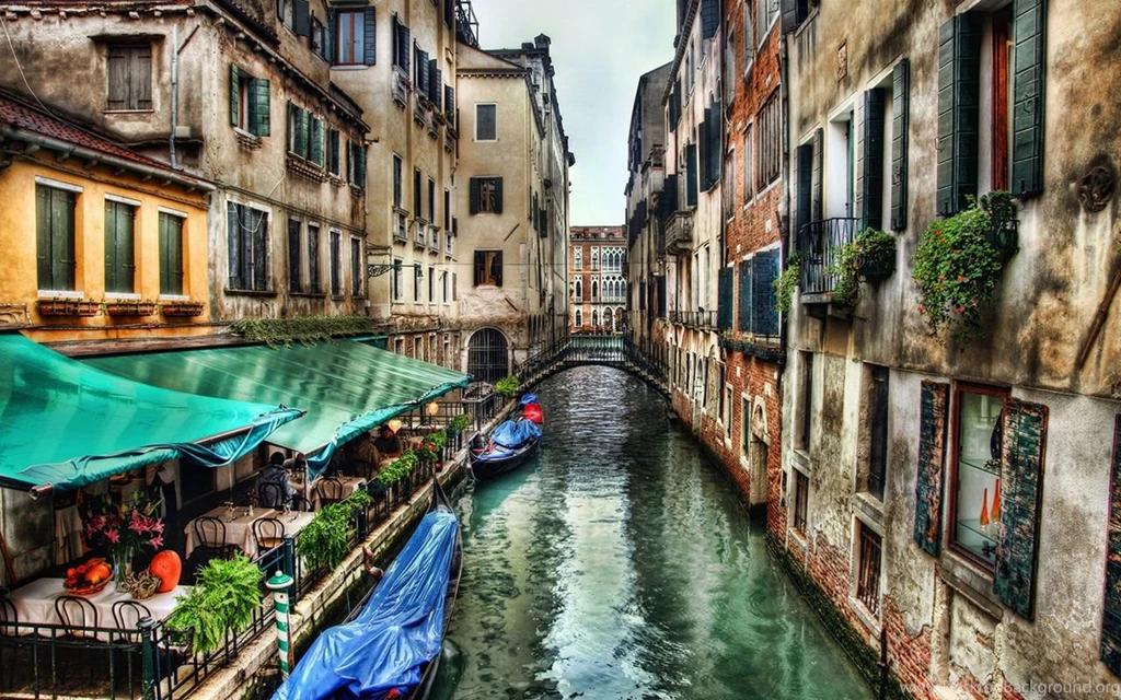 10 Amazing Travel Wallpapers 6.jpg