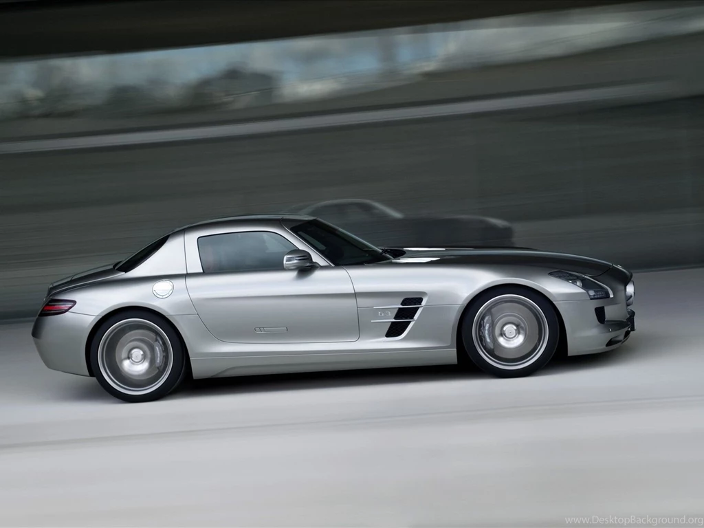 Mercedes Benz SLS AMG