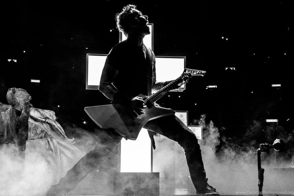 The MetOnTour Thread [56k: F F Fanboy!]   The ESP Guitar Company