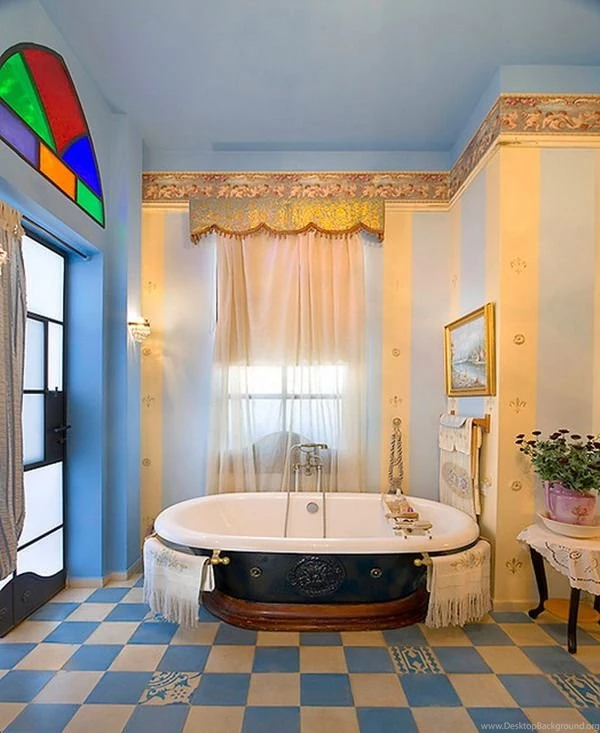 Eclectic Bathroom Design With Wallpapers Border Wallpapers Mural ...