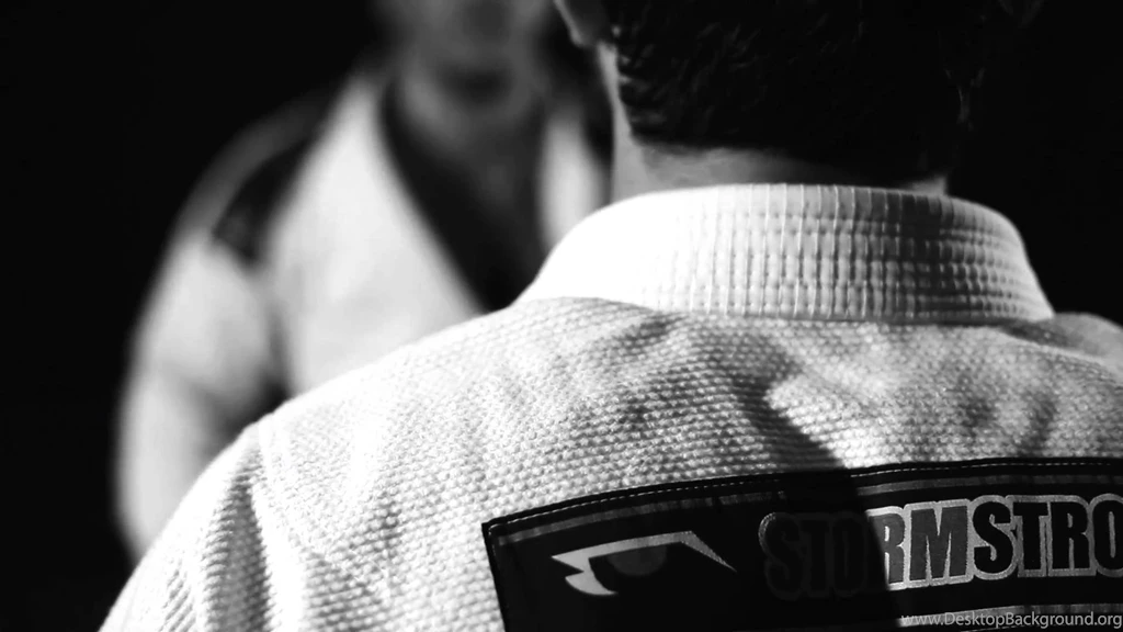 Comercial StormStrong Fight Co. Kimonos BJJ Jiu Jitsu Gi YouTube