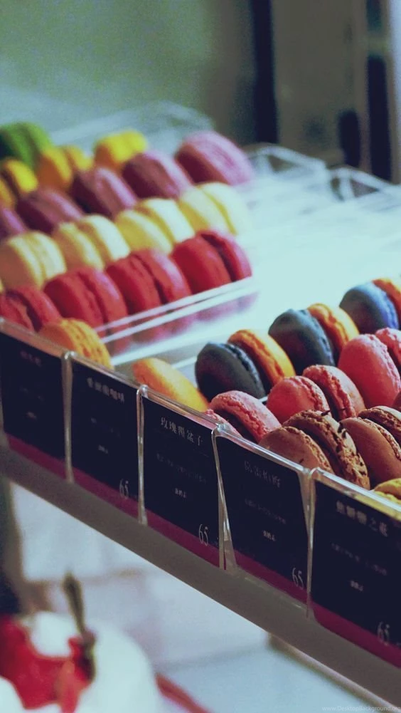 Macaron Wallpapers For iPhone And Android