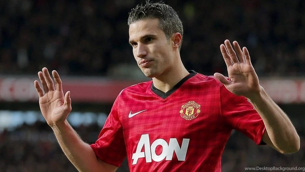 Football Player Wallpaper: Robin Van Persie Football Players HD ...