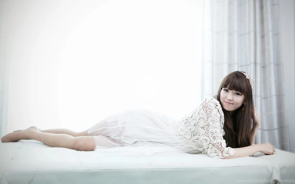 Download Korean Girl Wallpapers For Chrome
