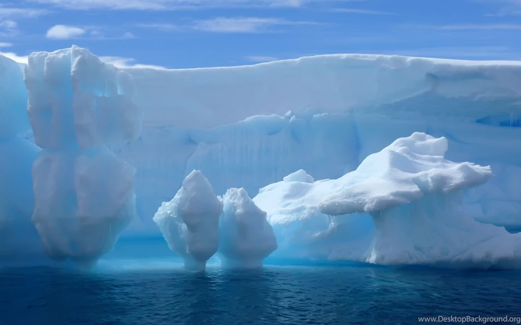 Melting Glaciers In The Artic