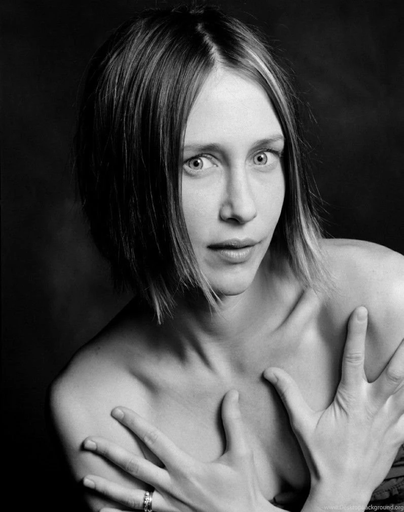 Vera Farmiga Photo, Pics, Wallpapers Photo