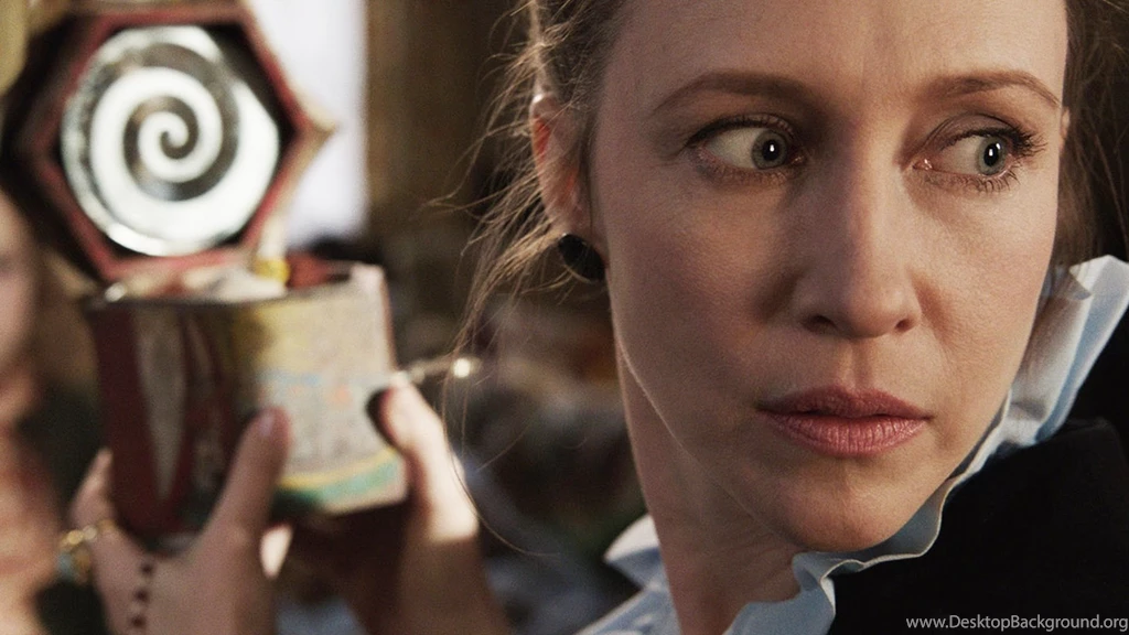 James Wan And Vera Farmiga On The Conjuring   YouTube