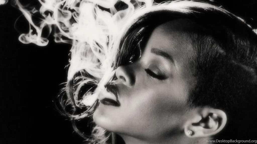 Rihanna: Pop Star Launches Weed Line 'MaRihanna' Ghana News ...