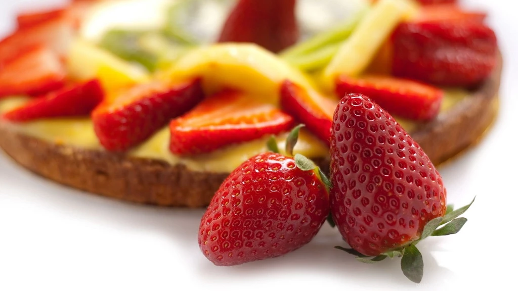 Download Wallpapers 1920x1080 Strawberry, Cake Layer, Berry, Fruit ...